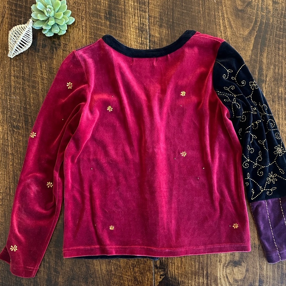 Susan Bristol | 90s Whimsigoth Velvet Embroidered V-Neck Cardigan, Size S - Picture 2 of 10